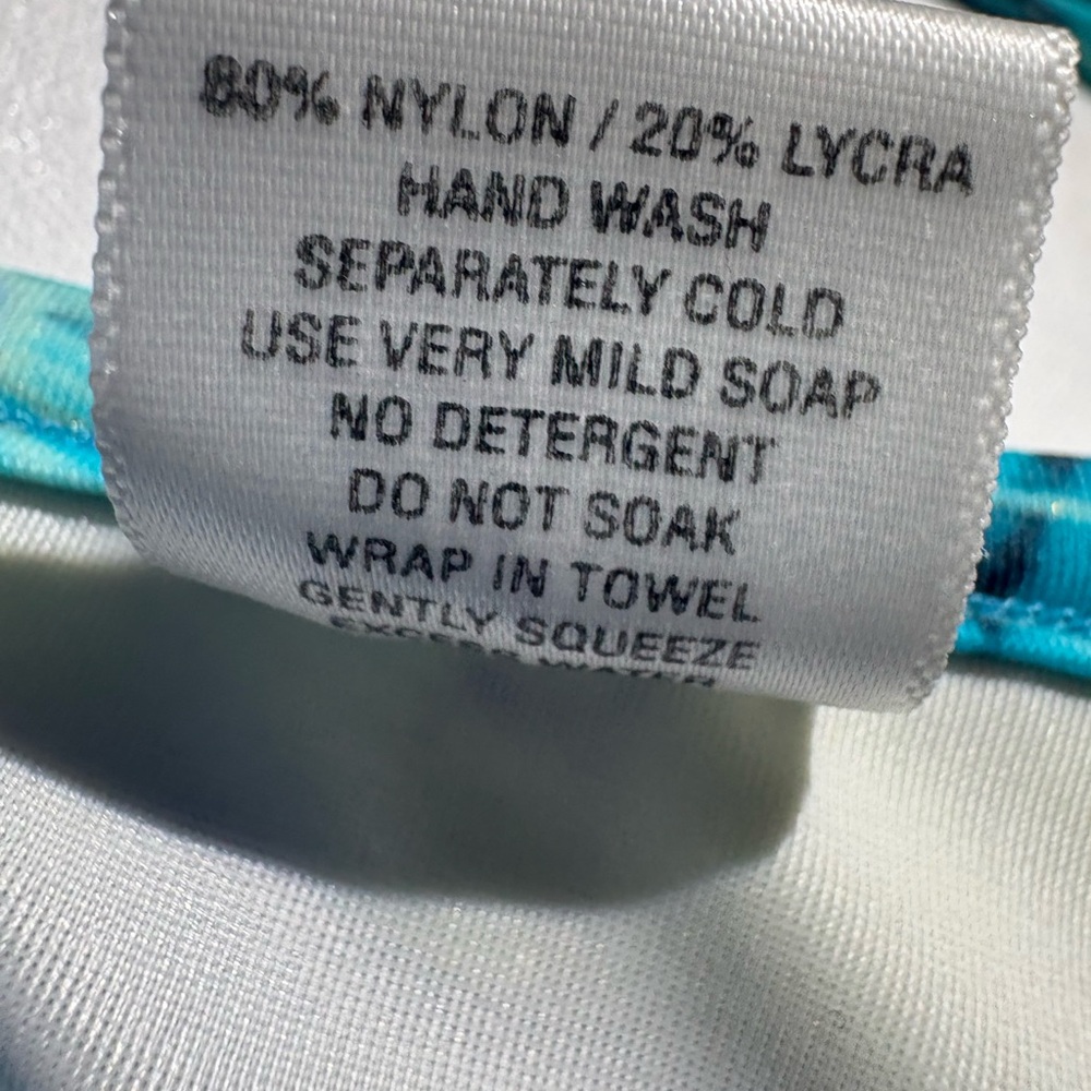 Vibrant Blue Patterned Bikini Set - image 5